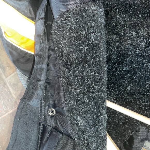 Ungava super warm snowmobile suit, two pieces. I extra warm. water/wind proof. - Picture 4 of 16